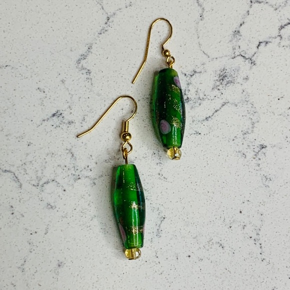 Jewelry - 🎉5 for $25🎉 Green Floral Glass Earrings